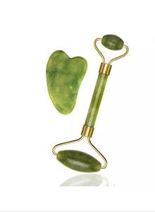 Rouleau de jade vert avec Gua Sha, lisse / particulièrement nettoyant et relaxant